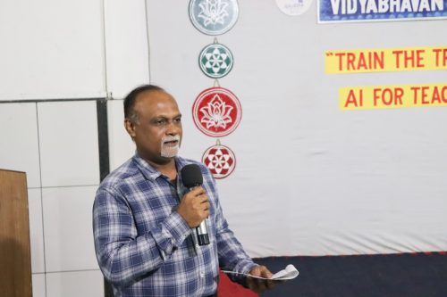 Train the trainers : AI for Teachers