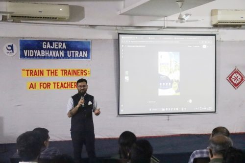Train the trainers : AI for Teachers