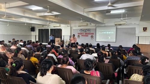 વાલી મિટિંગ: સંવાદ અને સહયોગનો સકારાત્મક પ્રયાસ