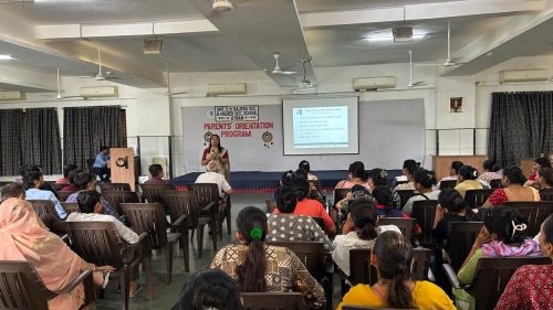 વાલી મિટિંગ: સંવાદ અને સહયોગનો સકારાત્મક પ્રયાસ