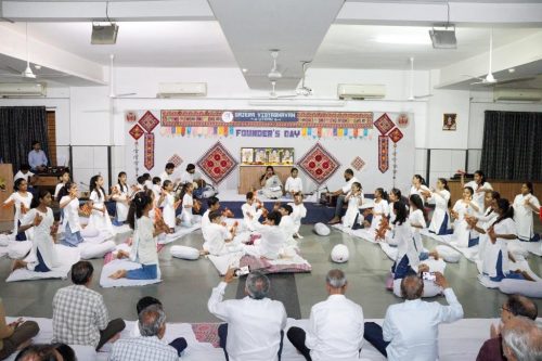 પૂજ્ય હરીબાપાની પુણ્યતિથિ (Founder’s Day) નિમિતે ભજન કાર્યક્રમ