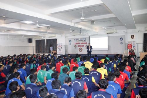 કારકિર્દી માર્ગદર્શન સેમિનાર (પાઇલટ ટ્રેનિંગ, કેબિન ક્રૂ, એરપોર્ટ મેનેજમેન્ટ તથા હોટેલ મેનેજમેન્ટ જેવા ક્ષેત્રોમાં કારકિર્દી) - 31/12/25