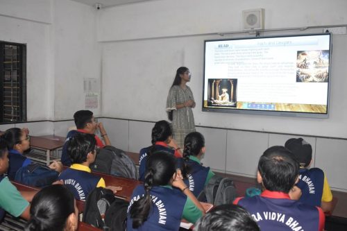 શિક્ષક દિન : શિક્ષકોને સમર્પિત એક અનોખો દિવસ