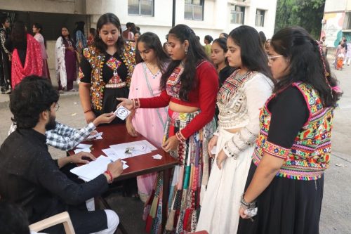 Navratri Mahotsav (16/08/2026)